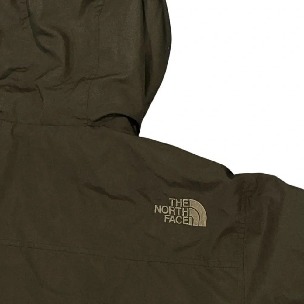 Men's The North Face Outdoor Dry vent Black Jacket with Blue Lining Size Medium